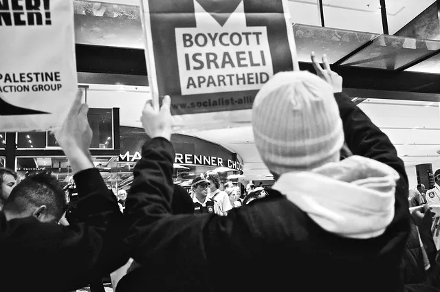 Anti-Israel Rally at Max Brenner 43