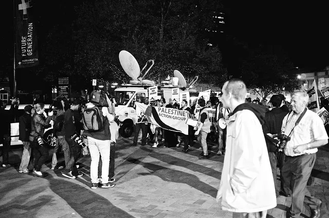 Anti-Israel Rally at Max Brenner 24