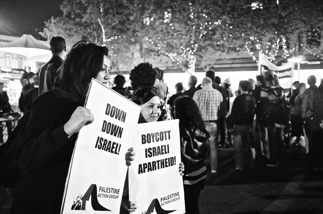 Anti-Israel Rally at Max Brenner 12